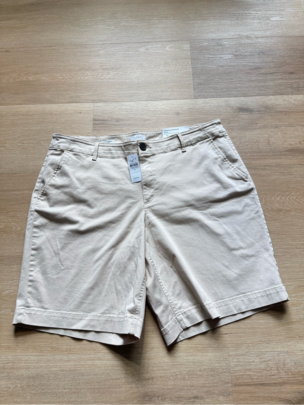 LOFT Women's Light Beige Rolled Hem Chino Shorts